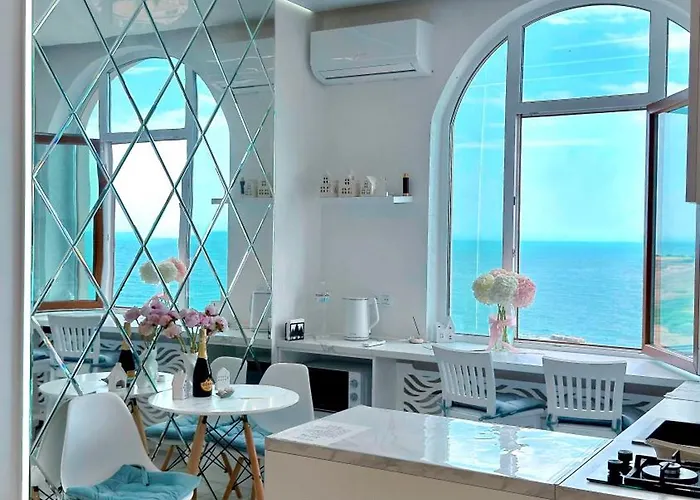 Apartment вид на море, жк Avinion